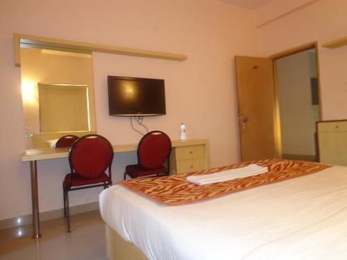 Halcyon Suites Hyderabad Eksteriør billede